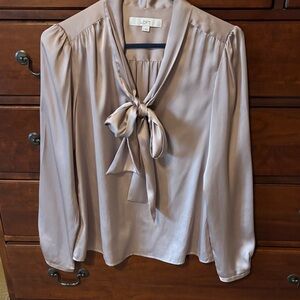 Ann Taylor blush blouse